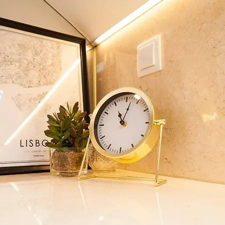 Cosy Studio In Lapa District Daire Lisboa